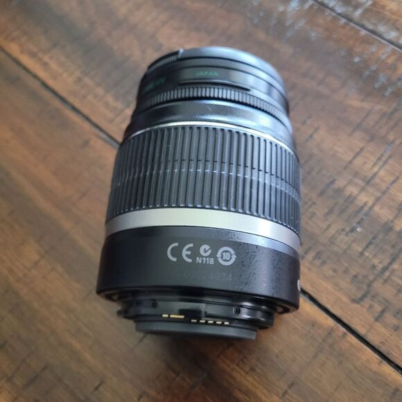 Canon EF-S 18-55mm f: 3.5-5.6 Black Telephoto Camera Zoom Lens - Picture 6 of 9